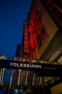 Außenaufnahmen Volksbuehne-am-Rudolfplatz Copyright Kay-Uwe Fischer 02